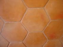 Tomettes hexagonales terre cuite – Carrelage Salernes